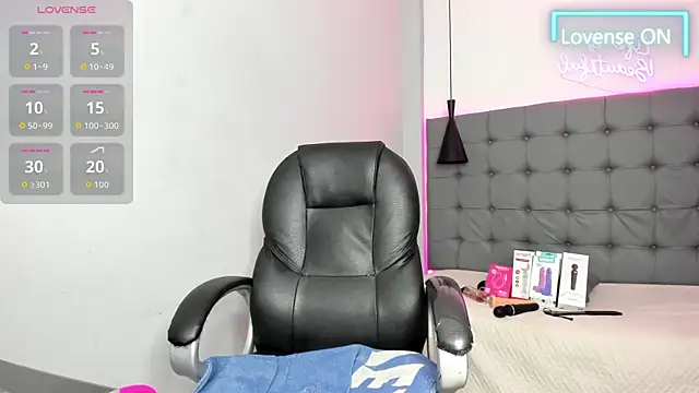 Chat +18 de scarletcherry18 ao vivo