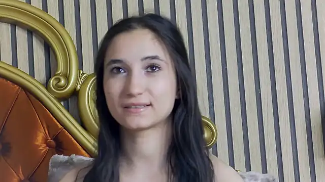 XXX chat uživo modela CarolinaBlair