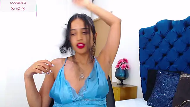 Lili666_ Chat XXX live