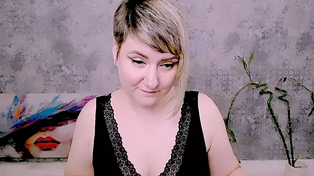 Czat XXX na żywo – Djullia