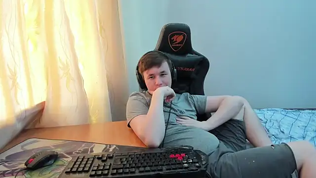 Онлайн чат XXX iliaskrislove
