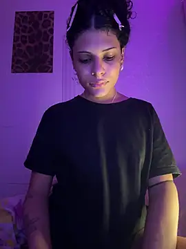 Chat +18 de luludolll ao vivo