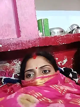 Pushpa_hotty Webcam Show