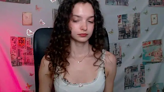 _SusieSu_'s Live XXX Chat