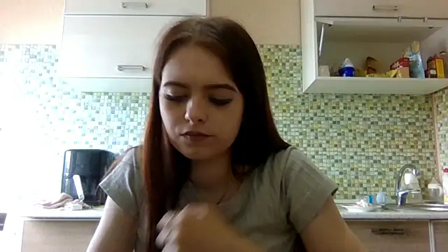 KikiAminon Live XXX chat
