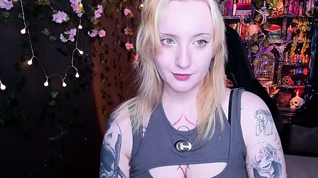 AsheLucker live XXX chat