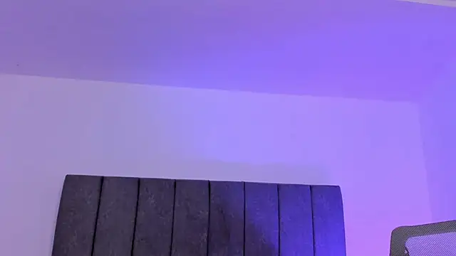 Adonys_Lewis_のライブXXXチャット