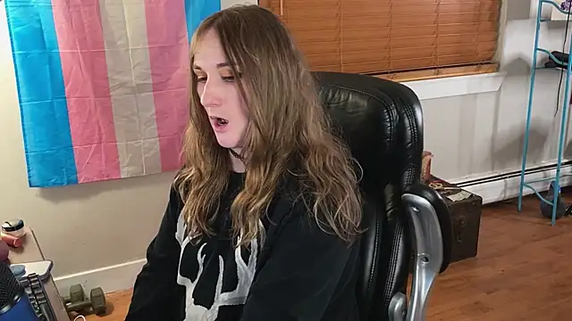 luluvaladon's Live XXX Chat