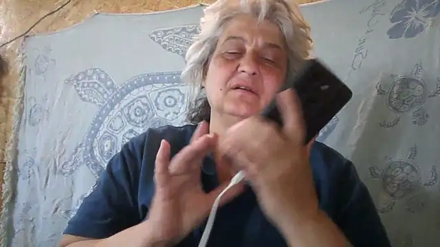 ExquisiteMature webkamerás műsora