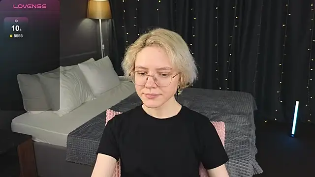 HottoKori Show Webcam