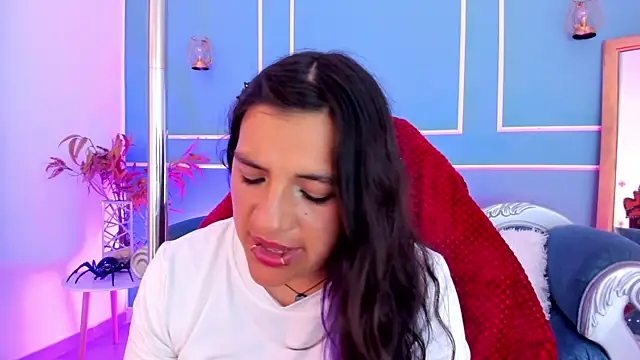 TaraTaylorr 라이브 XXX 채팅