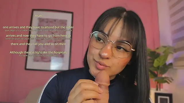SoySaraa XXX чат на живо