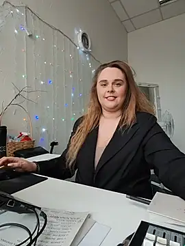 צ'אט XXX בשידור חי של Juicy_PeachLux