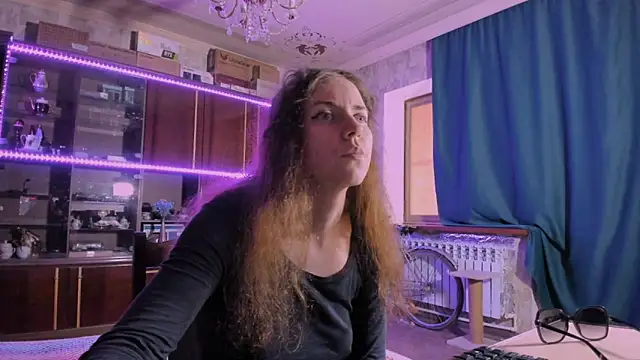 Živý XXX chat pa1e_pr1ncess