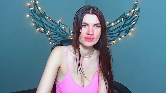 MilaLoona: онлайн-секс-чат
