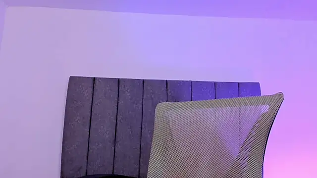 Adonys_Lewis_ live XXX chat