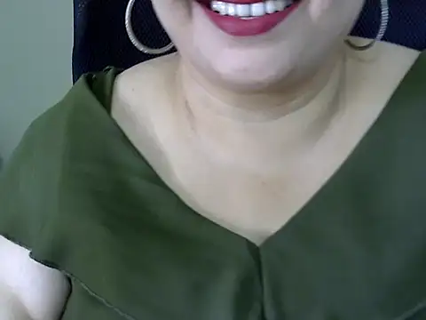 Soniya_Sha webcam show
