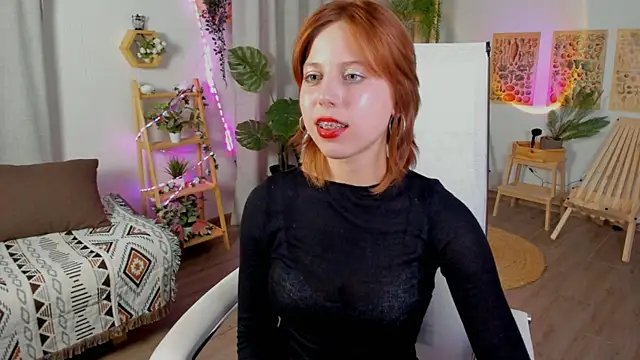 VivienneHebert: онлайн-секс-чат