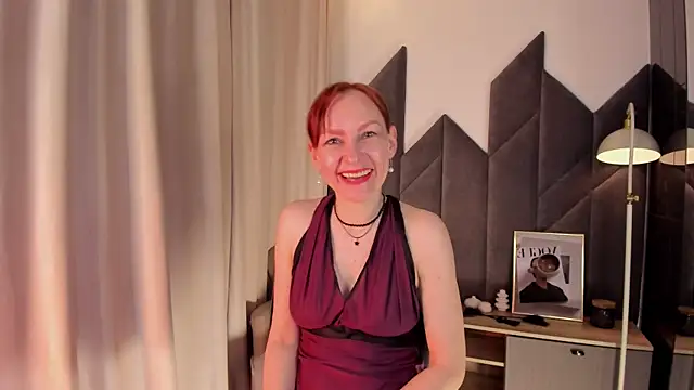NikaGentle's Live XXX Chat