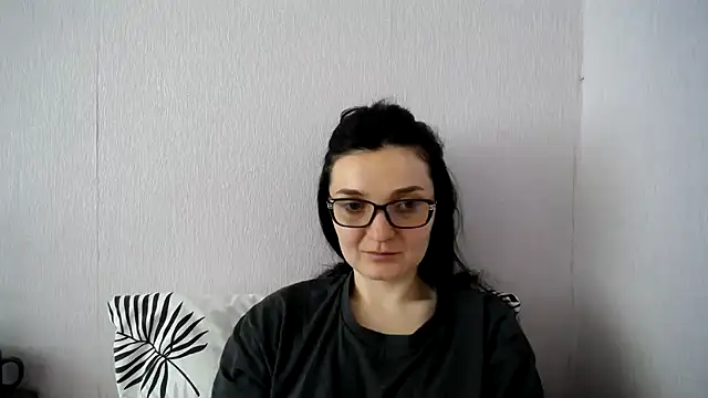 Shiny_gine élő XXX-chatje