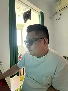langzi-888 Pertunjukan Webcam