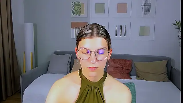 Chatroom XXX en direct de AnnaThorne