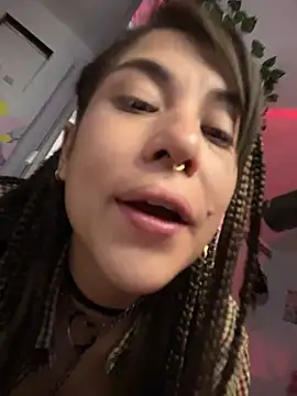 Hellen_dumont Adlı Modelin Canlı XXX Sohbeti