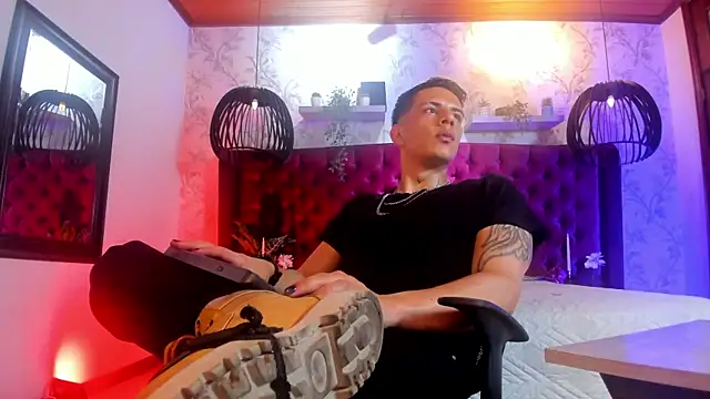 Chatroom XXX en direct de Dustin_Sonne