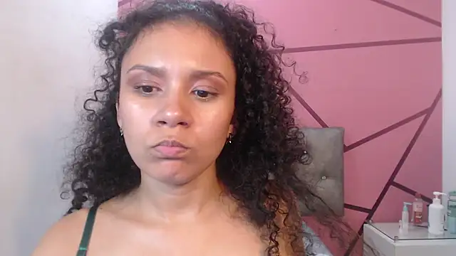 Little18Doll Live XXX-Chat