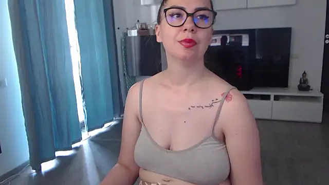 SugarErika Chat XXX in diretta
