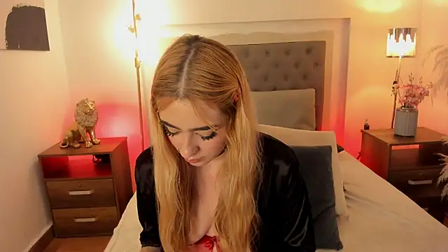 EllieAdeline: απευθείας συνομιλία ΧΧΧ