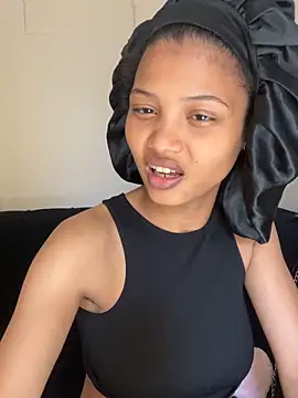 Živý XXX chat PEACHWAV3