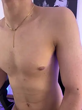 Chatroom XXX en direct de lian_fooxx