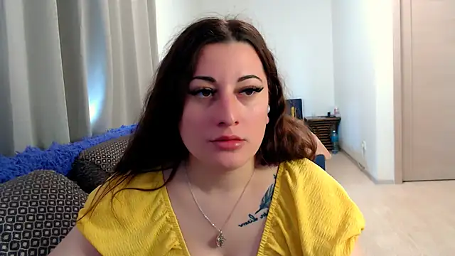 Helen_Adams_ Live XXX-chat