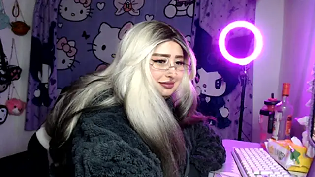 Chat XXX ao vivo de lussyevans24