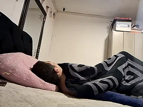 Stich34p0 Live XXX-chat