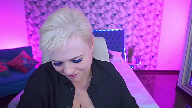CrystalVibe Live XXX Chat