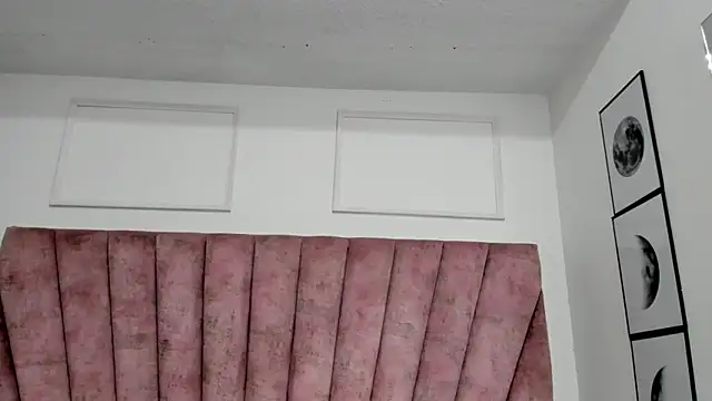 XXX chat uživo modela danibellucii_