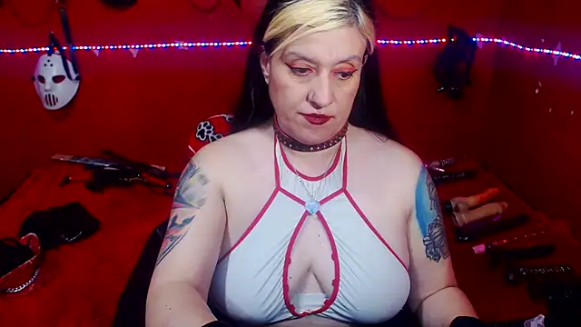Chat XXX en directo de MATURE_Randy
