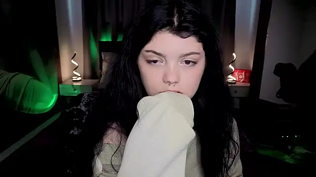 צ'אט XXX בשידור חי של MileyRood