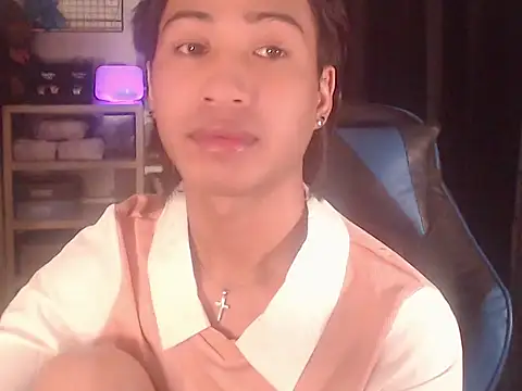 Erin_23 Pertunjukan Webcam