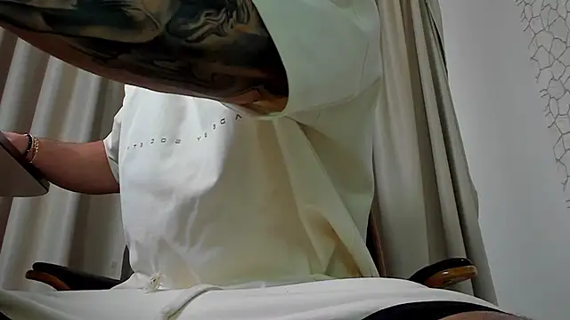 ClintMastersn Live XXX chat