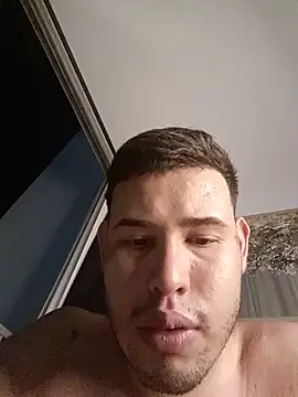 Julito777jj – webcam-show