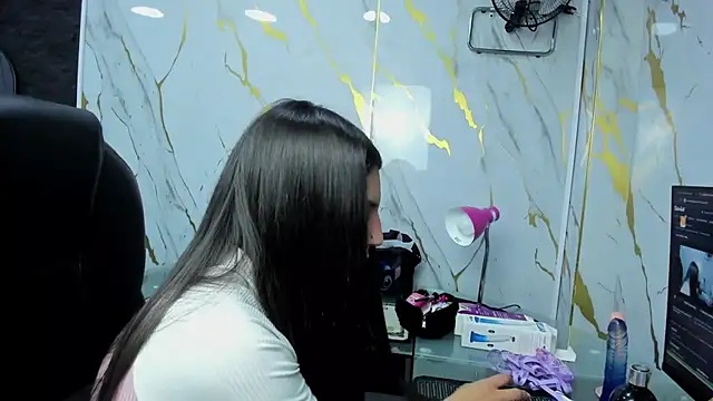 _Luna_Bennett Live XXX Chat
