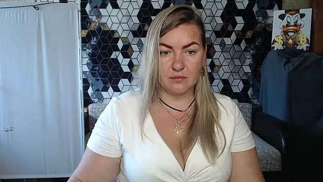 Chat XXX Live NikaSkylink