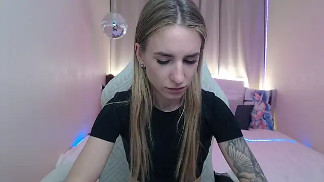 DeboraHorny – Kamerová šou