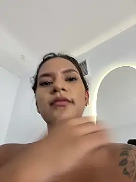 Chat XXX ao vivo de amara_wet04