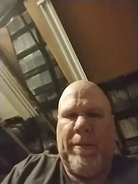 XXX chat uživo modela Reddog833