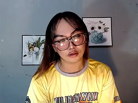Pokazy przed kamerką – Asianblk_barbiedoll