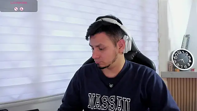 Rick_Adams – Naživo XXX chat